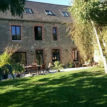 Chez Estelle Et Stephane Frühstückspension Jouvente
